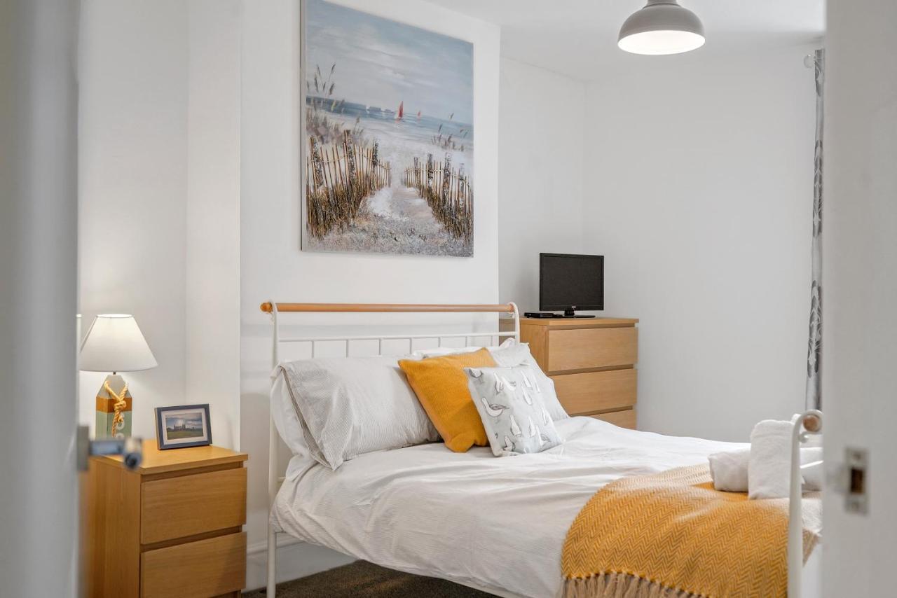 30 Percent Off! The Central Whitby Gem - 4 Bedrooms المظهر الخارجي الصورة