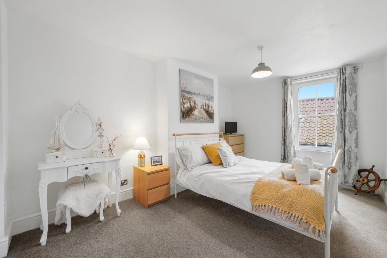 30 Percent Off! The Central Whitby Gem - 4 Bedrooms المظهر الخارجي الصورة